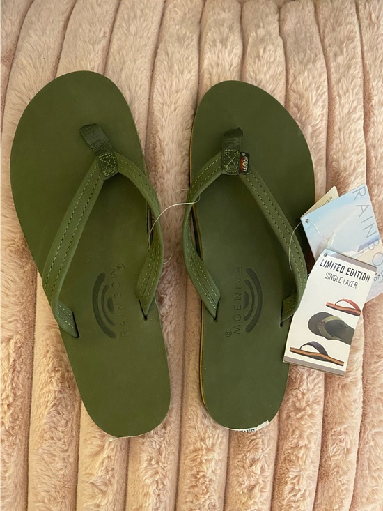 Rainbow Shoes - NWT | Rainbow Sandals | Limited Edition Forest Green Flip Flop | Large 7.5-8.5